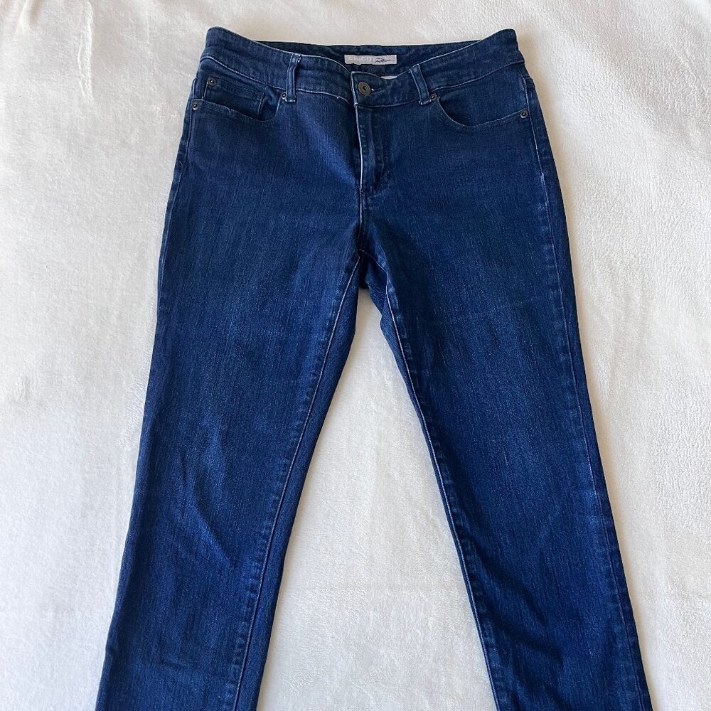 Chico’s Platinum Dark Wash Skinny Jeans – Size 8